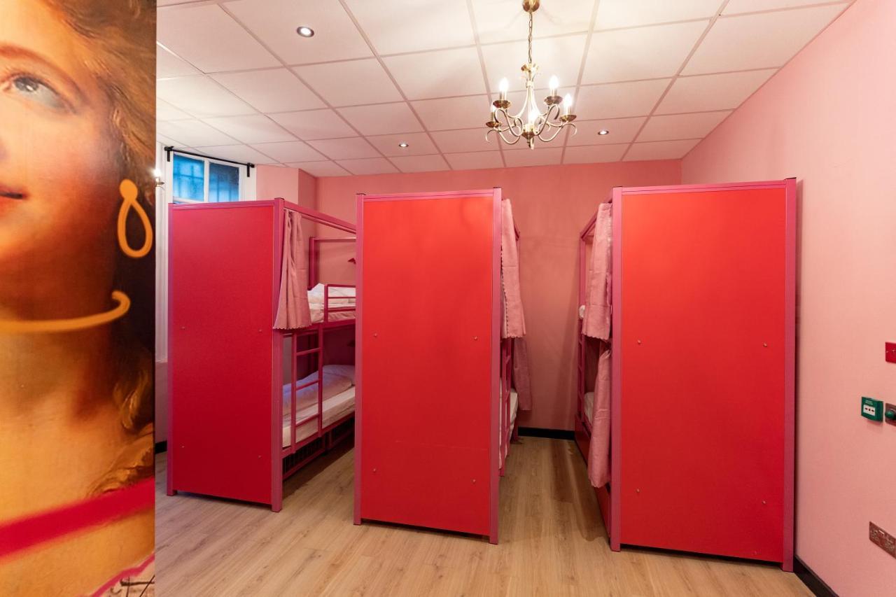 Hostelle - Women Only Hostel Лондон Екстериор снимка