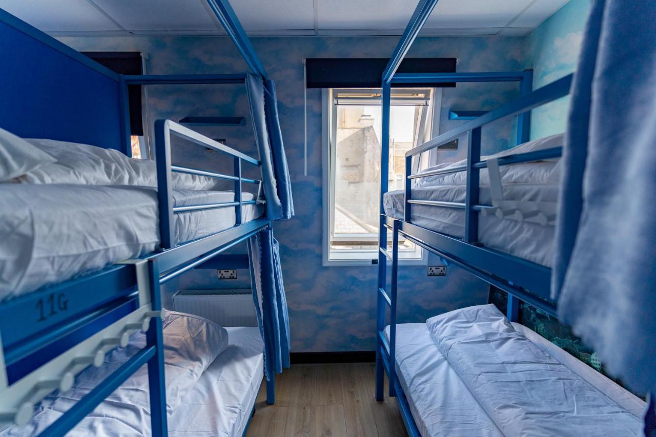 Hostelle - Women Only Hostel Лондон Екстериор снимка